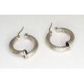  cercei fashion "Hoop " , din argint & onix. Italia
